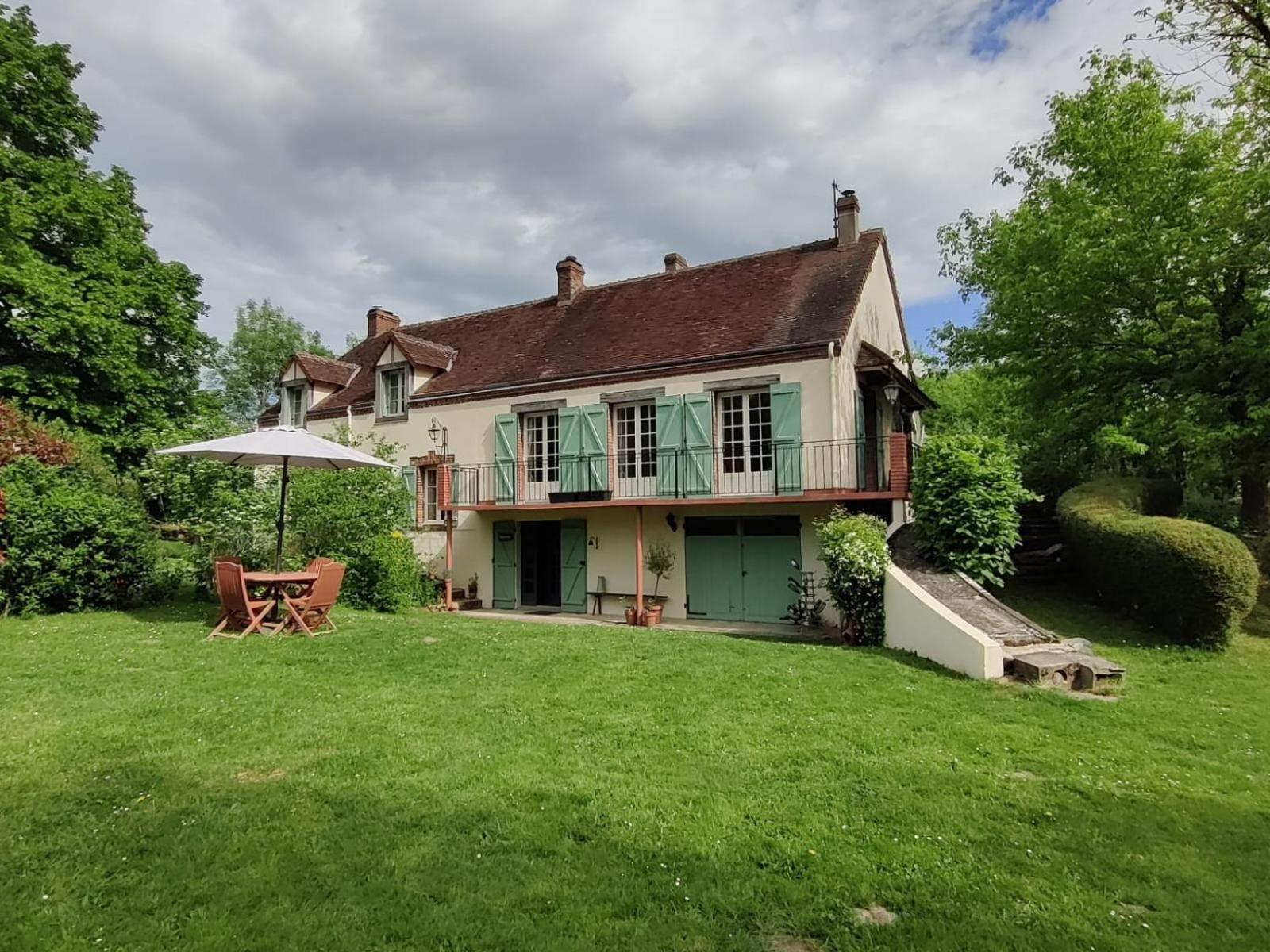 Chambres D'Hotes / B&B Chez Mon Reve Eguzon-Chantome Eksteriør billede